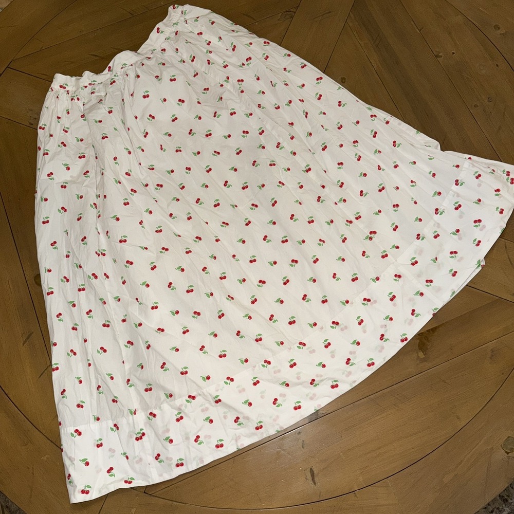 NEW Aerie The New Essential Maxi Skirt in White Cherry Print Size L